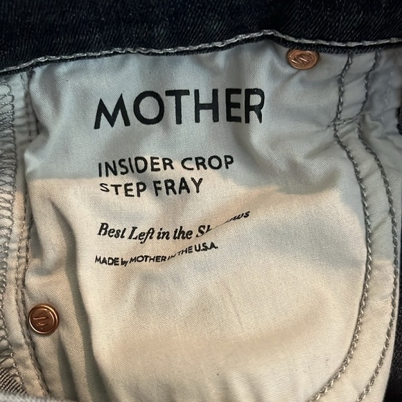 Mother Denim | Insider Crop Step Fray Best Left in the Shadows Sz 24/2 Gray Wash - Picture 10 of 14